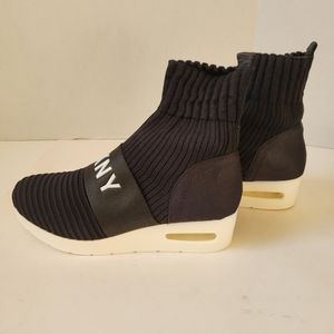 DKNY anna slip on wedge ribber knit black women's shoes size 9